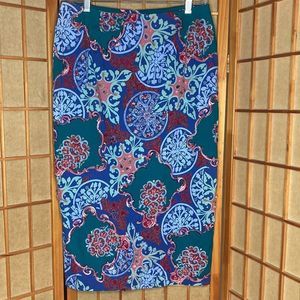 Dolce Apparel Skirt Floral Beaded Straight Skirt